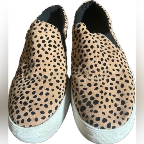 Soda leopard print slip on shoes. Comfortable and Soft. Women’s size 9 - Picture 6 of 9